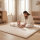 Sanosoft samtweicher und kuscheliger Krabbelteppich Sand / Beige 160x230cm